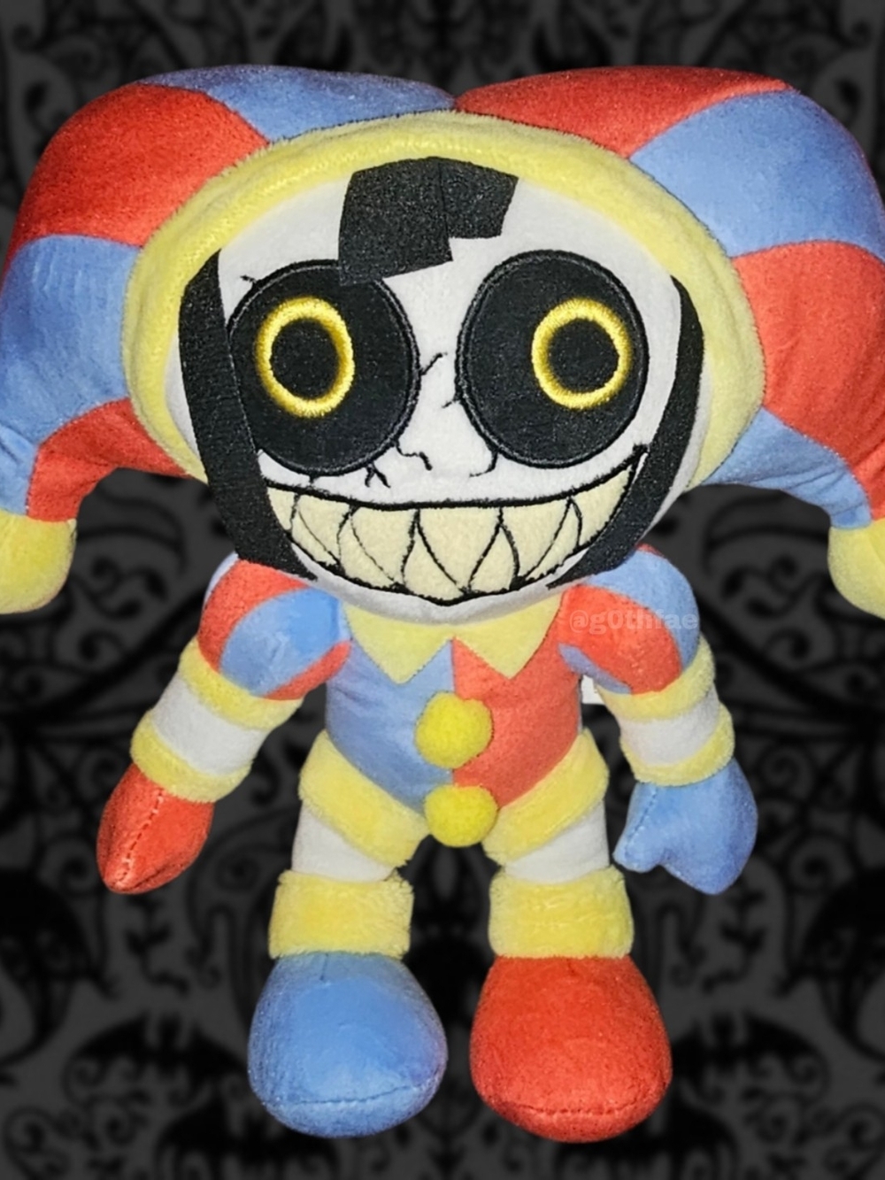 NWT The Amazing Digital Circus Possessed Pomni 8" Plush Toy - Blue, Red & Yellow